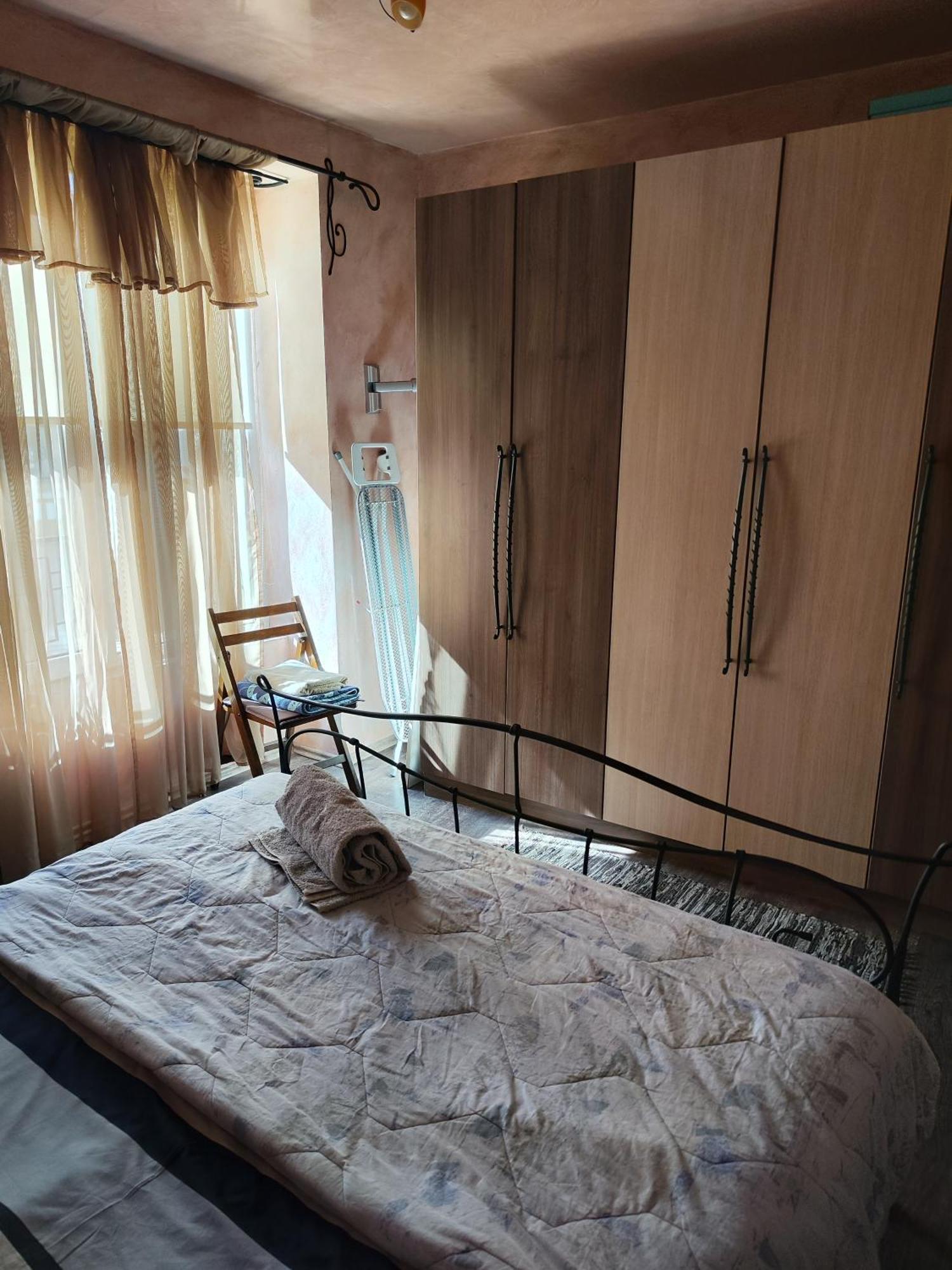 Art Apartment Kiril And Metodi Square Burgas Luaran gambar